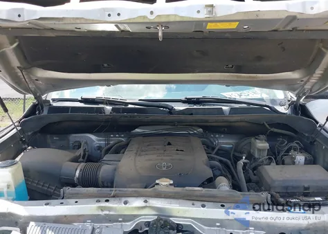 2015 Toyota Tundra Sr5 5.7L V8 z USA, uszkodzony, nr VIN 5TFDW5F18FX471407